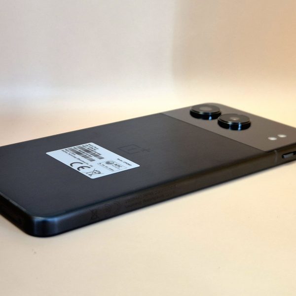 OnePlus Nord 4 - 256GB – Unlocked - Box With Genuine Charger